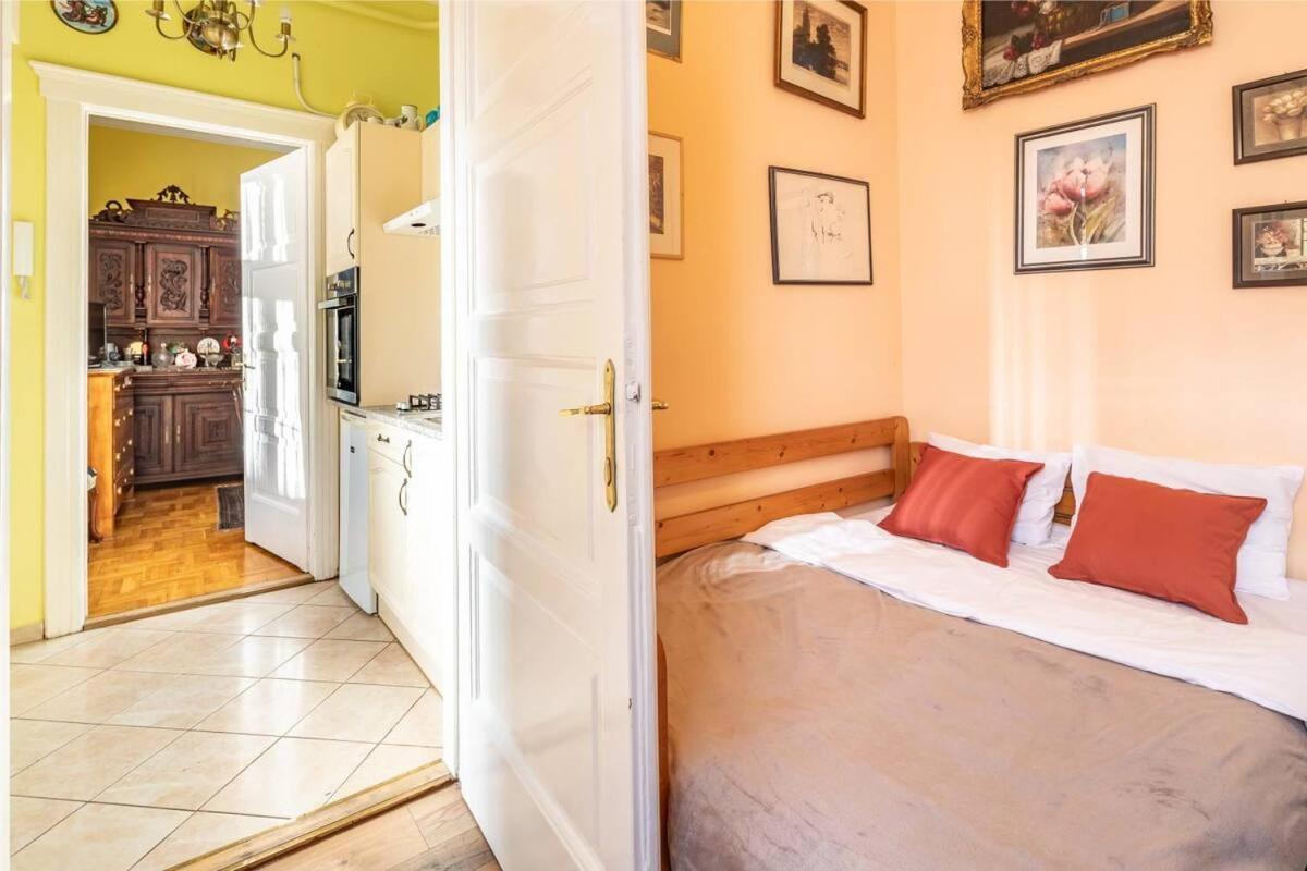 Vamhaz Boulevard Apartments Budapest Ngoại thất bức ảnh