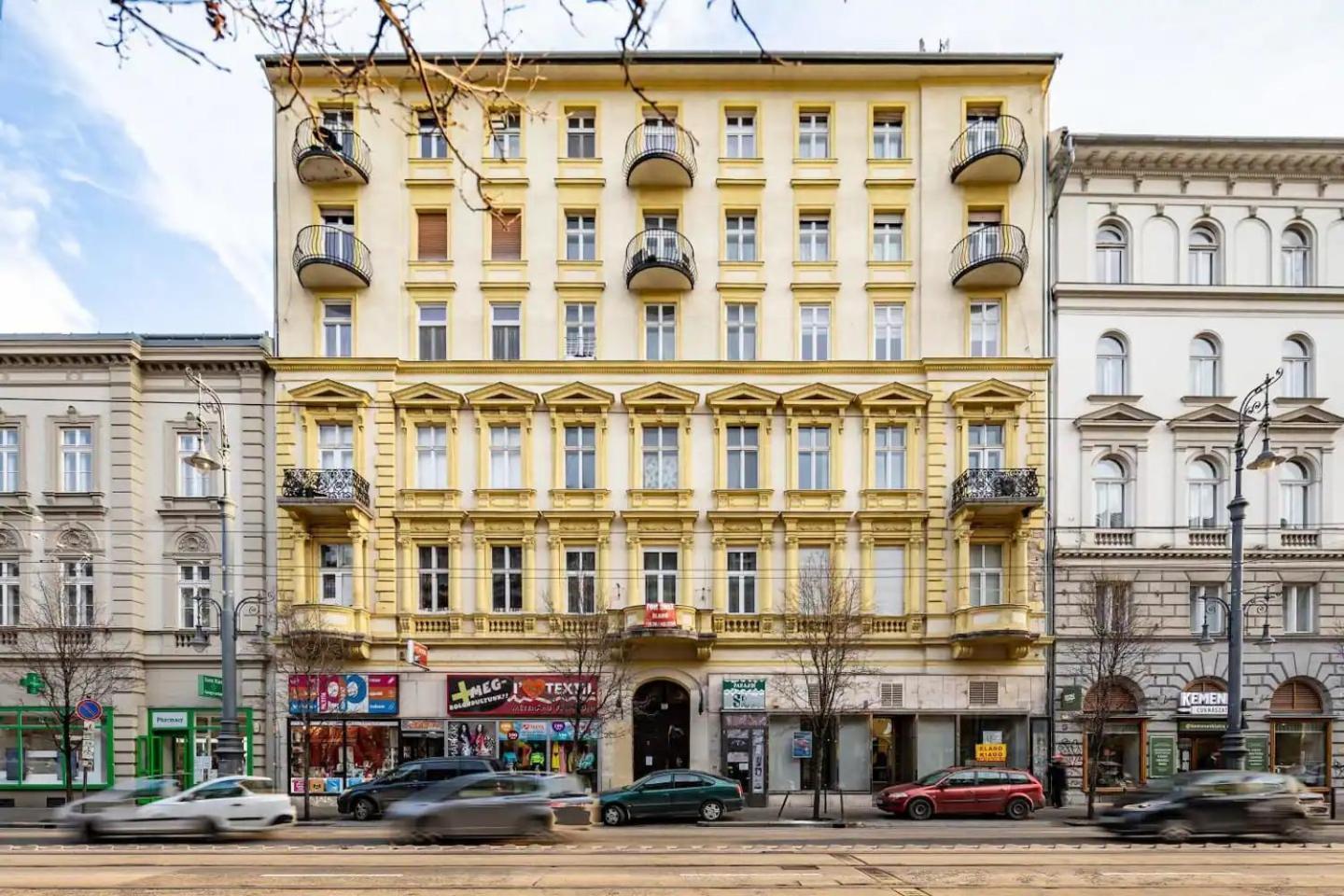 Vamhaz Boulevard Apartments Budapest Ngoại thất bức ảnh